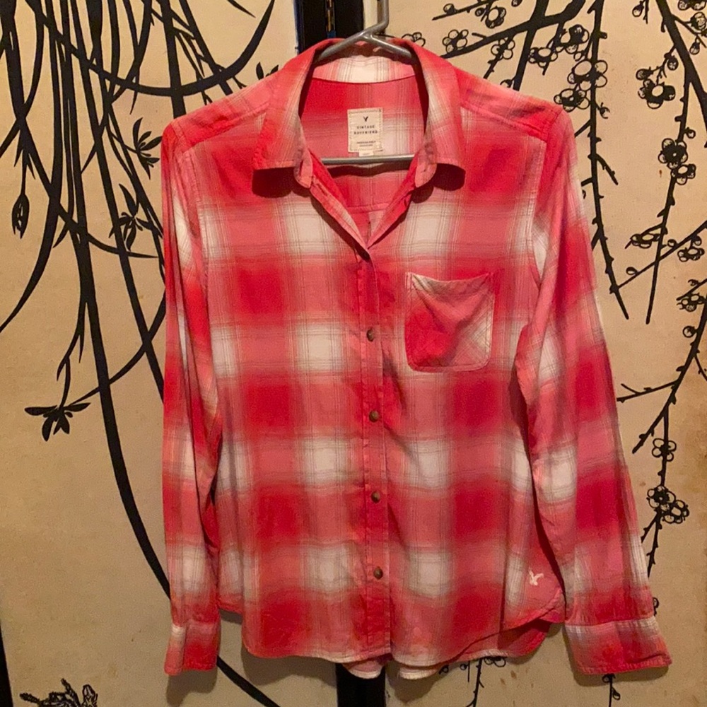 AE Outfitters Vintage Boyfriend Red Plaid Flannel Shirt W/Embroidered Logo